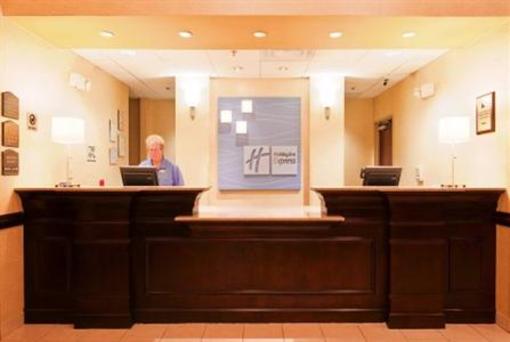 фото отеля Holiday Inn Express Hotel & Suites - Gadsden