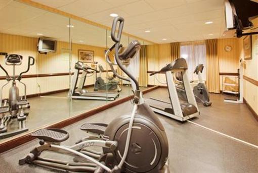 фото отеля Holiday Inn Express Hotel & Suites - Gadsden