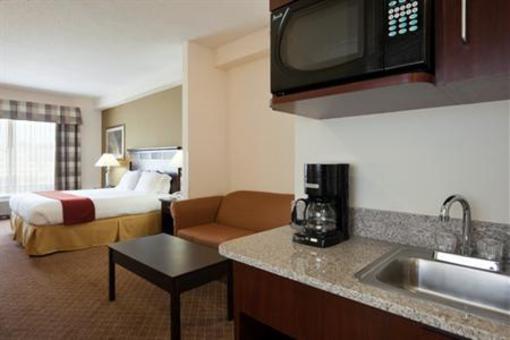 фото отеля Holiday Inn Express Hotel & Suites - Gadsden