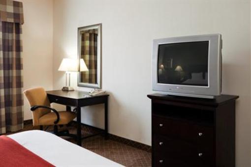 фото отеля Holiday Inn Express Hotel & Suites - Gadsden