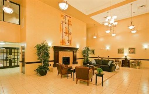 фото отеля Holiday Inn Express Hotel & Suites - Gadsden