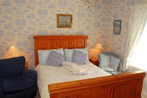 фото отеля Ivy Bank Guest House Tenby