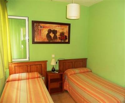 фото отеля Hostal Las Brisas Estepona
