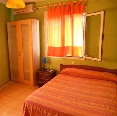 фото отеля Hostal Las Brisas Estepona