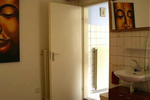 фото отеля Adamgoodstay