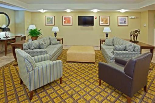фото отеля Holiday Inn Express Staten Island