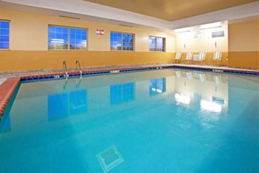 фото отеля Holiday Inn Express Staten Island