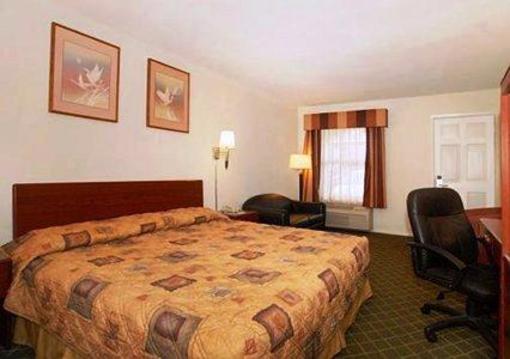 фото отеля Rodeway Inn University Downtown