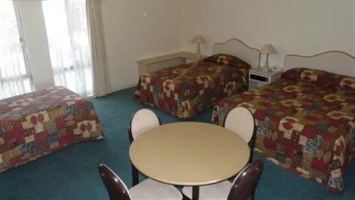 фото отеля Garden City Motor Inn Wagga Wagga