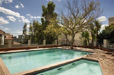 фото отеля BEST WESTERN Cape Suites Hotel