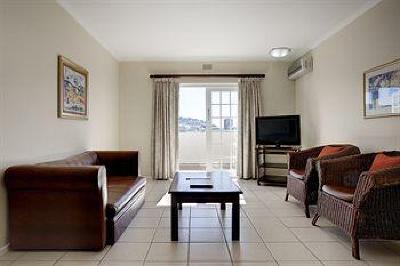 фото отеля BEST WESTERN Cape Suites Hotel