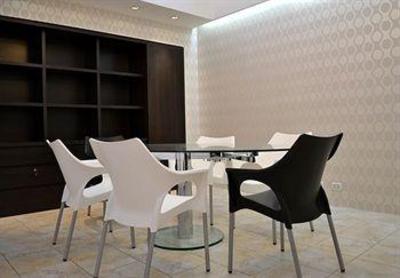 фото отеля Hotel Sarum