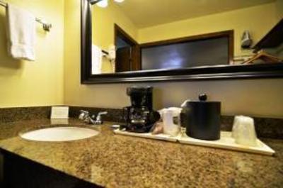 фото отеля BEST WESTERN Newport Beach Inn