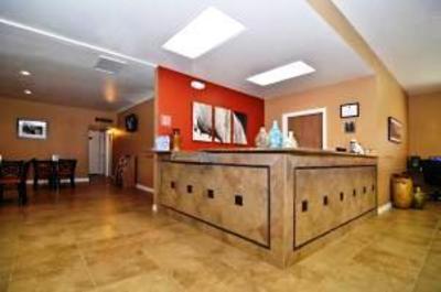 фото отеля BEST WESTERN Newport Beach Inn