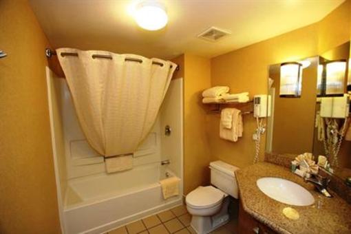 фото отеля BEST WESTERN Newport Beach Inn