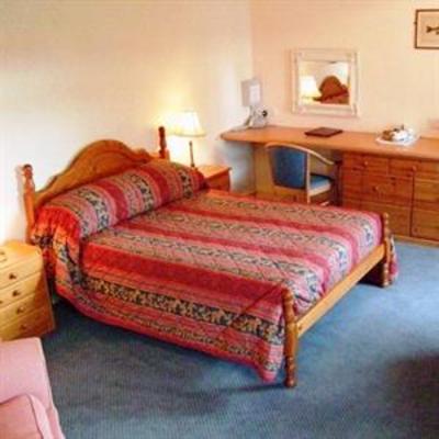 фото отеля Donington Park Farmhouse Hotel