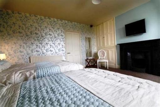 фото отеля Donington Park Farmhouse Hotel