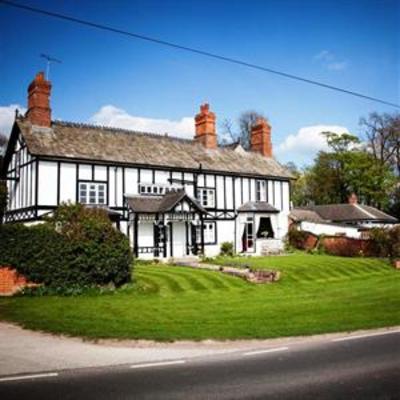 фото отеля Donington Park Farmhouse Hotel