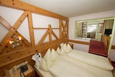 фото отеля Alpenhotel Saalbach