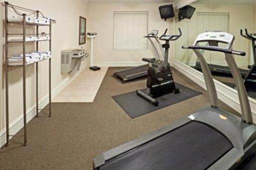 фото отеля Holiday Inn Express Hotel & Suites Waxahachie