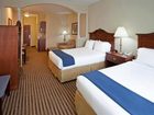 фото отеля Holiday Inn Express Hotel & Suites Waxahachie