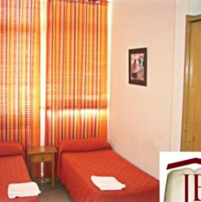 фото отеля Student Residence Jacinto Benavente Hotel Malaga