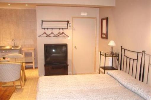 фото отеля Cal Bardolet Apartments Borreda