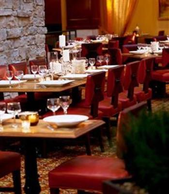 фото отеля Renaissance Charlotte Suites