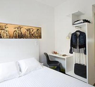фото отеля Hostal Gat Xino Barcelona