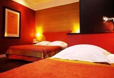 фото отеля Hotel Des Arceaux Montpellier