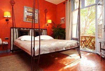 фото отеля Hotel Des Arceaux Montpellier