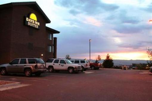 фото отеля Days Inn & Suites Page Lake Powell