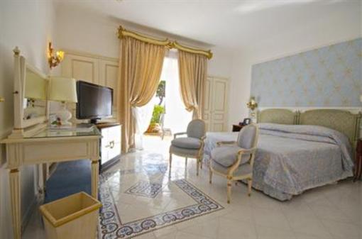 фото отеля Grand Hotel Quisisana