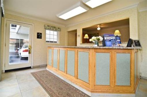 фото отеля BEST WESTERN University Lodge