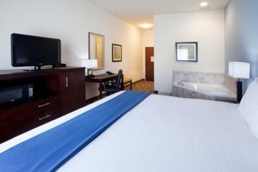 фото отеля Holiday Inn Express & Suites Atlanta Airport West - Camp Creek