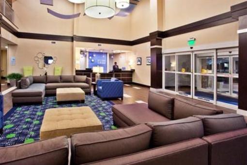 фото отеля Holiday Inn Express & Suites Atlanta Airport West - Camp Creek