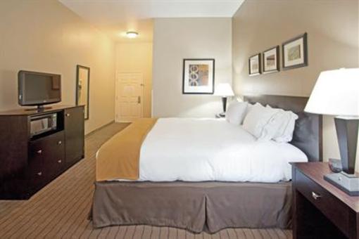 фото отеля Holiday Inn Express Hotel & Suites Rancho Mirage