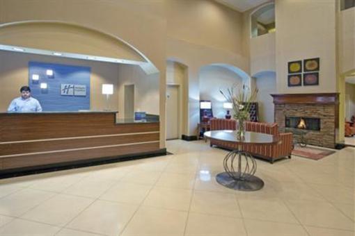 фото отеля Holiday Inn Express Hotel & Suites Rancho Mirage