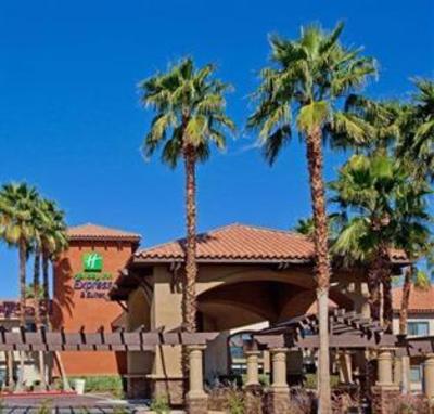 фото отеля Holiday Inn Express Hotel & Suites Rancho Mirage