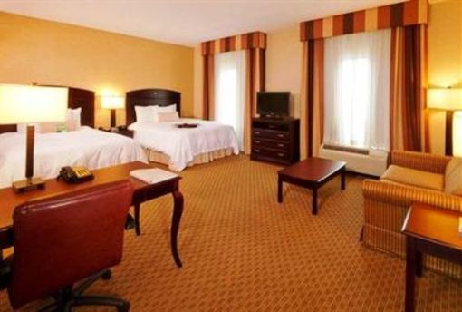 фото отеля Hampton Inn & Suites Jacksonville-Airport