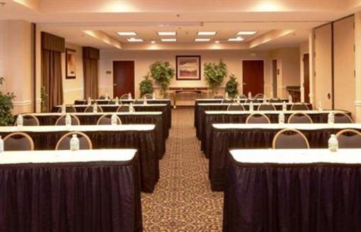 фото отеля Hampton Inn & Suites Jacksonville-Airport