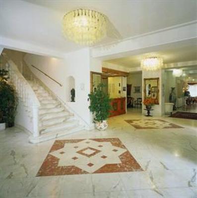 фото отеля Grand Hotel Mediterranee