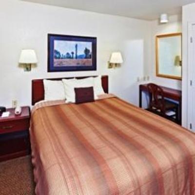 фото отеля Candlewood Suites Oklahoma City