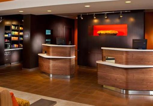 фото отеля Courtyard by Marriott Memphis Airport