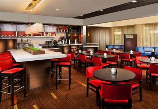фото отеля Courtyard by Marriott Memphis Airport