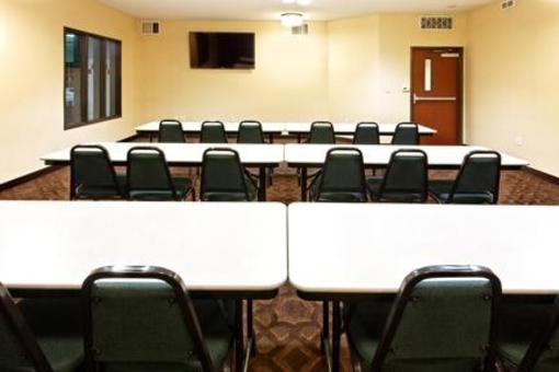 фото отеля Holiday Inn Express Hotel & Suites Jantzen Beach Portland