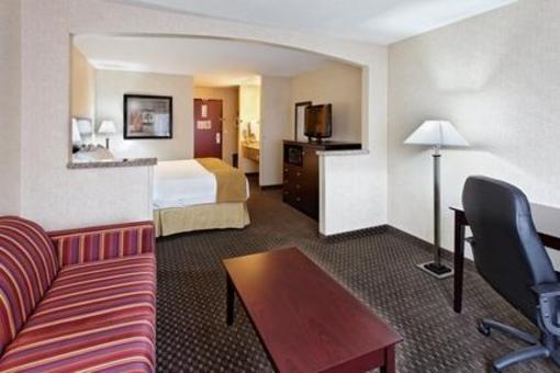 фото отеля Holiday Inn Express Hotel & Suites Jantzen Beach Portland