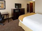 фото отеля Holiday Inn Express Hotel & Suites Jantzen Beach Portland