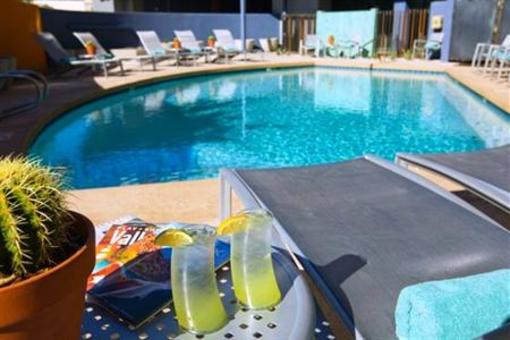 фото отеля Hotel Indigo Scottsdale