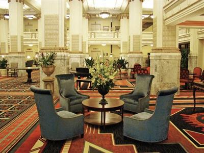 фото отеля Embassy Suites Portland - Downtown